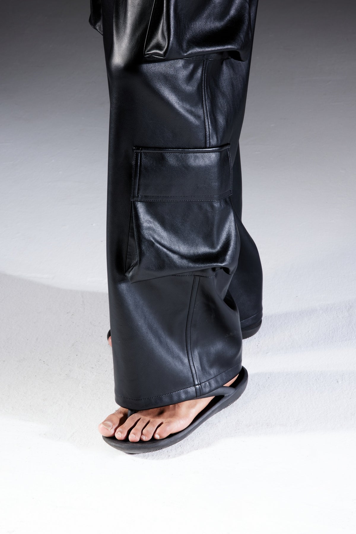 Multi-pocket Leather Pants